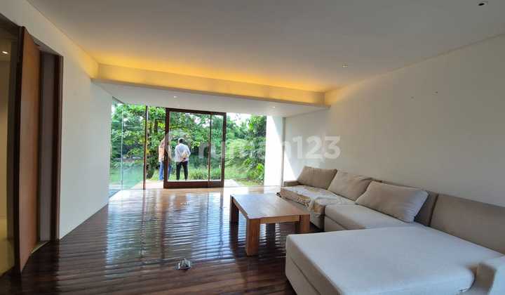 Disewakan Town House di Jati Padang, Pejaten