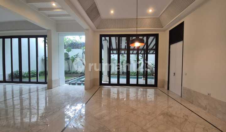 For Rent: House in Pejaten Barat Compound near Kemang, 5 Bedrooms 2