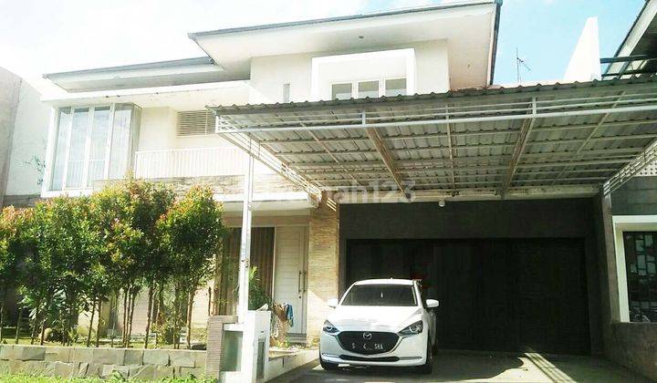 Rumah 2 Lantai Bagus SHM di Royal Residence, Surabaya 1