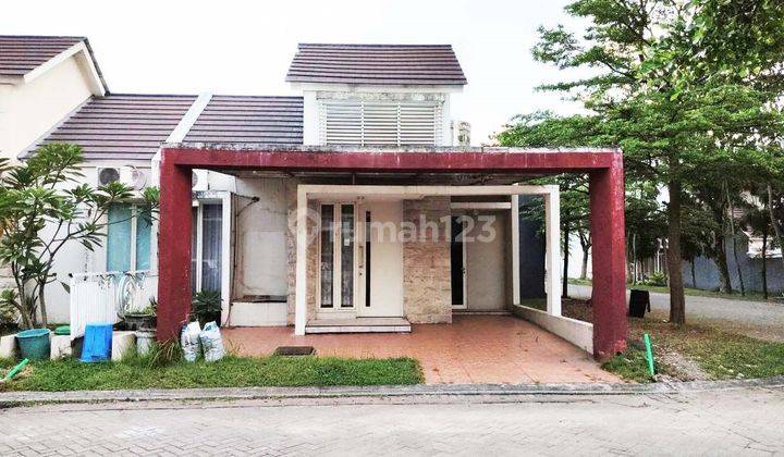 Rumah Bagus Semi Furnished SHM di Citra Harmoni, Sidoarjo 1