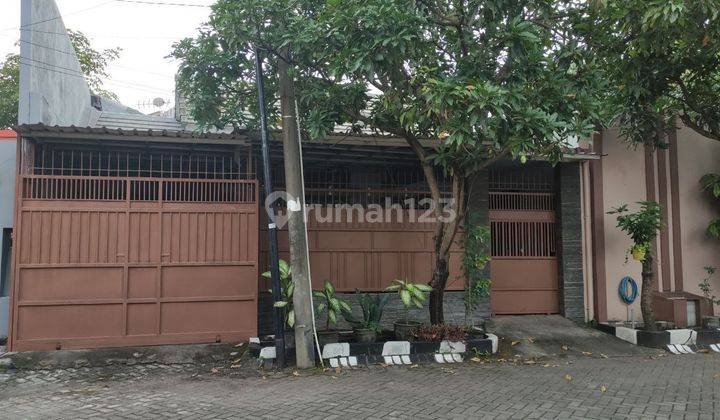 Rumah Bagus HGB di Griya Babatan Mukti, Sidoarjo 1