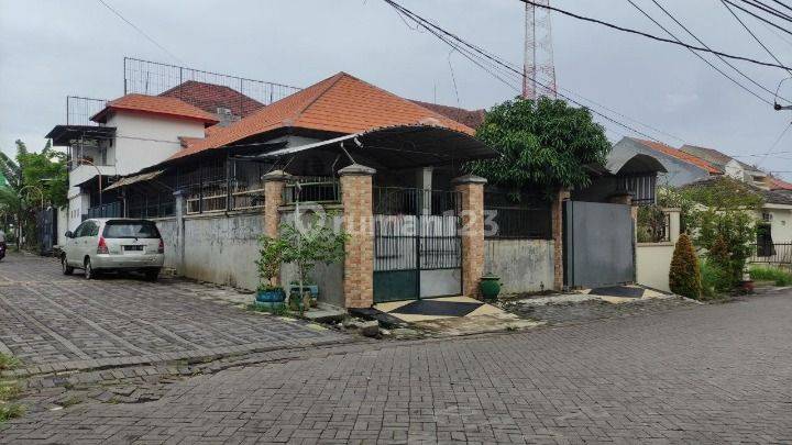 Rumah 2 Lantai Bagus SHM di Sambisari, Surabaya 1