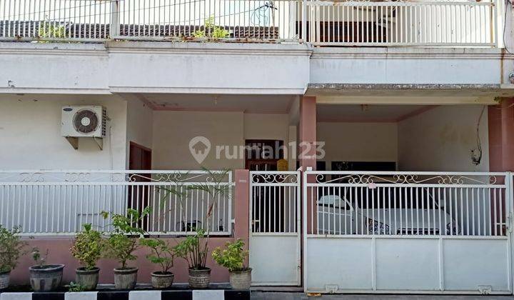 Rumah 2 Lantai Bagus SHM di Pondok Tjandra, Sidoarjo 1