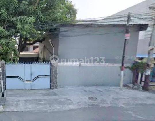 Di Jual Rumah 2 Lantai Bagus SHM Lokasi Strategis Cocok Untuk Usaha di Mastrip, Surabaya 1