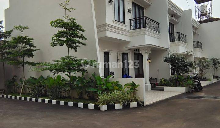 Rumah Baru 2,5 Lt Mewah Kokoh dlm Cluster dkt Mall Pondok Gede  2