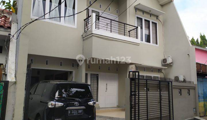 Dijual Rumah Kokoh Luas Strategis di Pinang Ranti Jakarta Timur 1