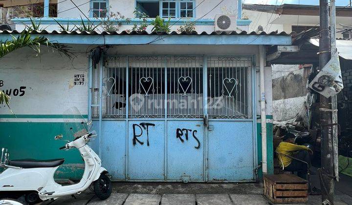Rumah 2 Lantai SHM di Jl. Ketentraman, Keagungan, Taman Sari, Jakarta Barat 2