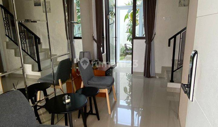 Dijual Rumah 2 Lantai Baru Kraton Residence Jababeka 2