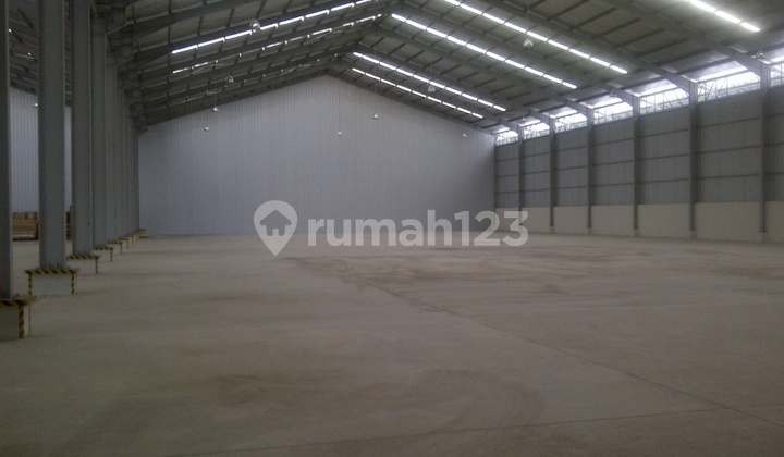 Factory Warehouse 6400m2 in Delta Silicon Industrial Estate Cikarang Bekasi Factory Warehouse 6400m2 in Delta Silicon Industrial Estate Cikarang Bekasi