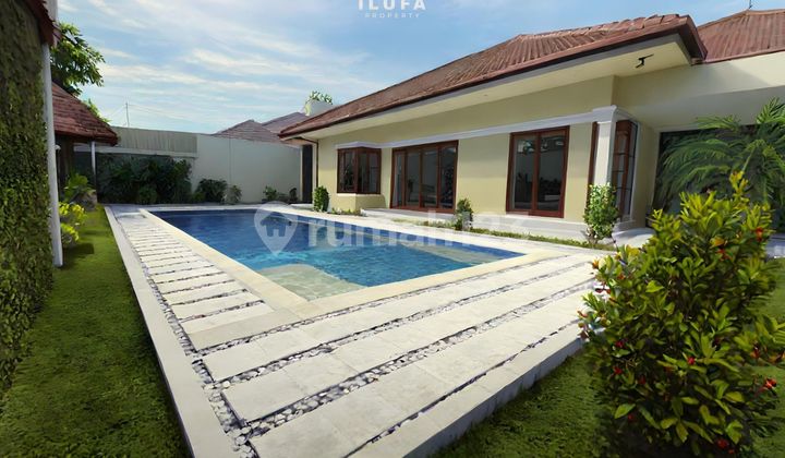 For Sale: North-Facing House in Cipete Compound Area