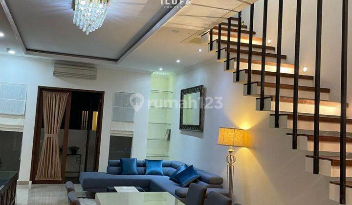 Disewakan Townhouse Kemang Full Furnished 2 Lantai 2