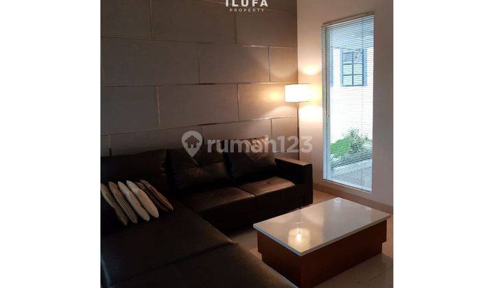 Disewakan Townhouse 3 Lantai kondisi bagus, furnished 1