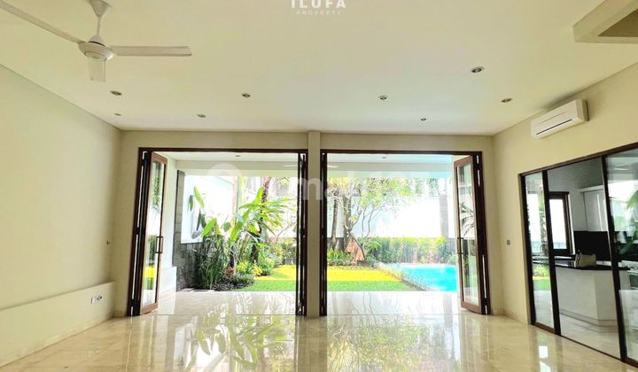 Disewakan Townhouse Modern Kondisi Bagus Area Kemang Disewakan Townhouse Modern Kondisi Bagus Area Kemang