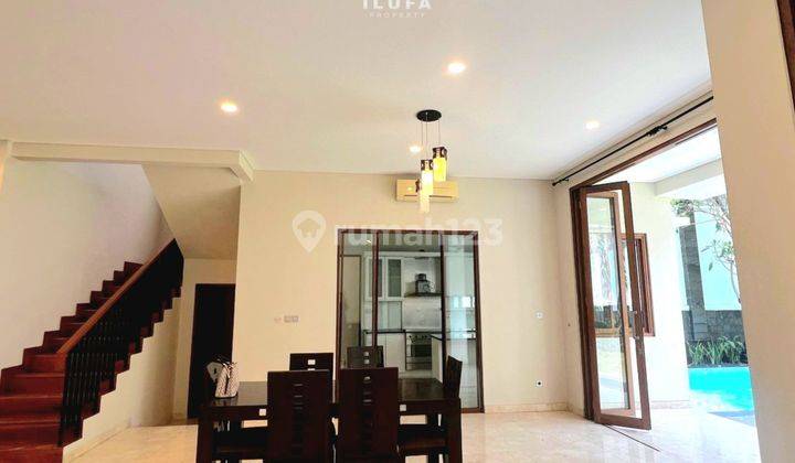 Disewakan Townhouse Modern Kav. E Kondisi Bagus Area Kemang 2