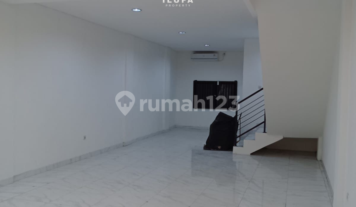 Disewakan Ruko Good Condition Area Kemang, Strategic Disewakan Ruko Good Condition Area Kemang, Strategic