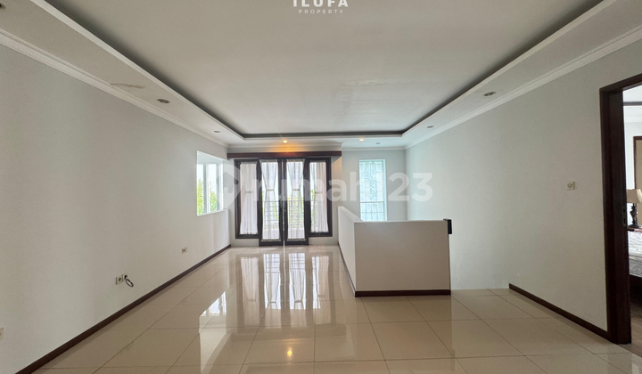 For Rent Beautiful Modern Furnished House in Cilandak 2