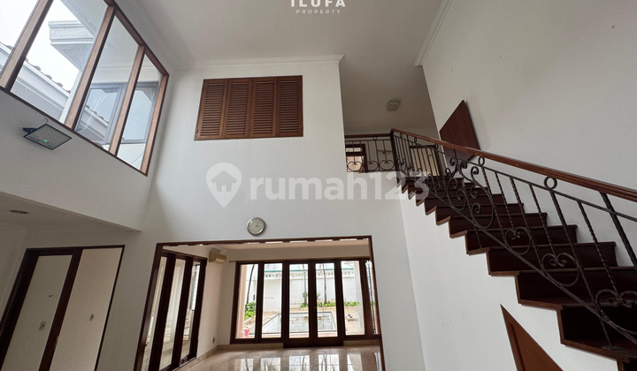 Disewakan Rumah Asri di Dalam Compound Area Pejaten Kemang Disewakan Rumah Asri di Dalam Compound Area Pejaten Kemang