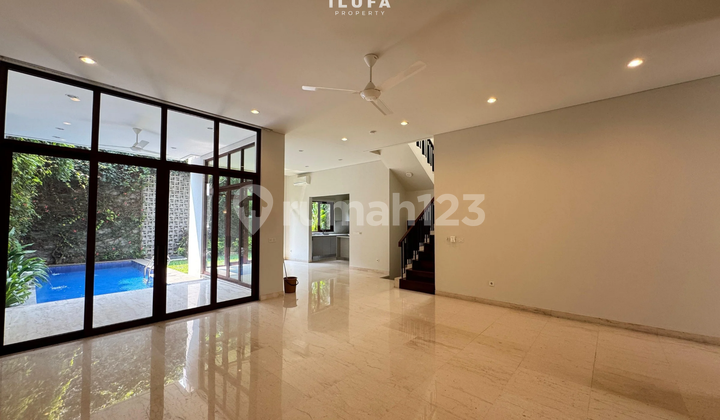 For Rent 4br Townhouse in South Kemang Area 2