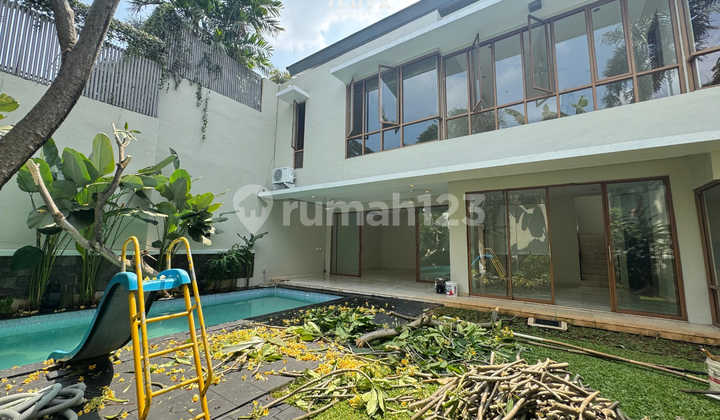 For Rent 5BR Townhouse in Pejaten Kemang Area 2