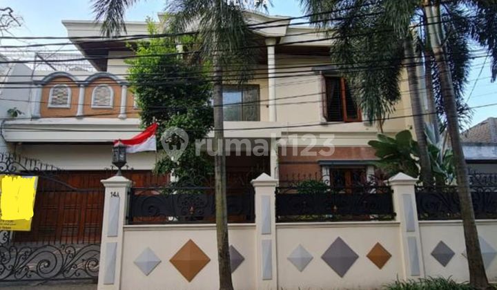 Dijual Rumah Mewah Semi Furnished Davinci Area Kemang Timur Dijual Rumah Mewah Semi Furnished Davinci Area Kemang Timur