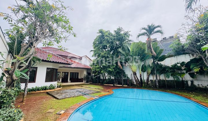 For Rent House in Compound Suitable for Office in Kemang Area 2