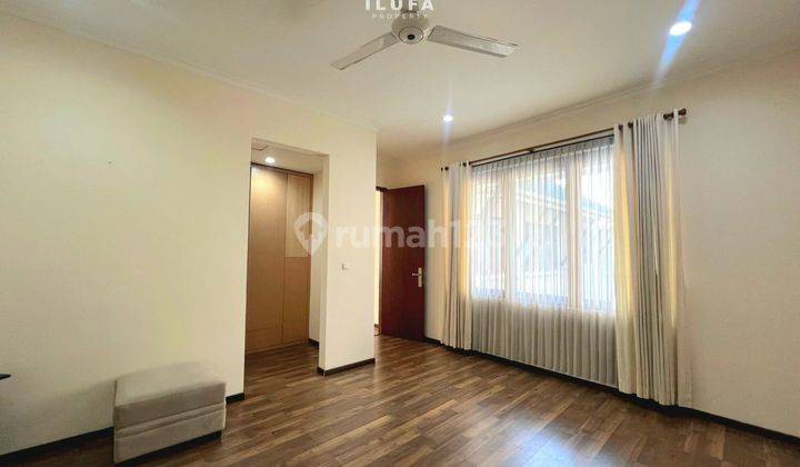 Disewakan Townhouse Murah Lingkungan Asri, Area Cilandak Ampera 2