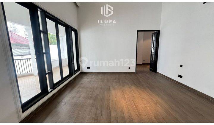 Dijual Cepat Rumah Baru Renovasi, Area Permata Hijau 2