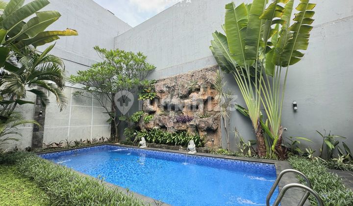 For Rent Townhouse in Kemang Area, Strategic Location, Beautiful Surroundings For Rent Townhouse in Kemang Area, Strategic Location, Beautiful Surroundings