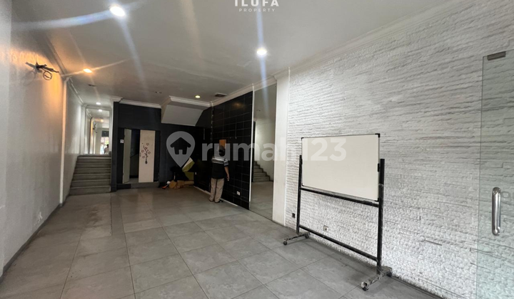 Disewakan Ruko 2lt Area Kemang Akses Jalan Besar Disewakan Ruko 2lt Area Kemang Akses Jalan Besar