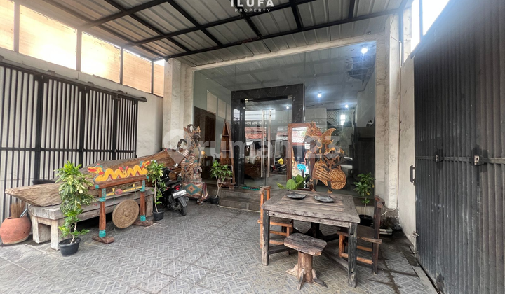 For Rent Shop House with Rooftop Strategic Location Kemang 2
