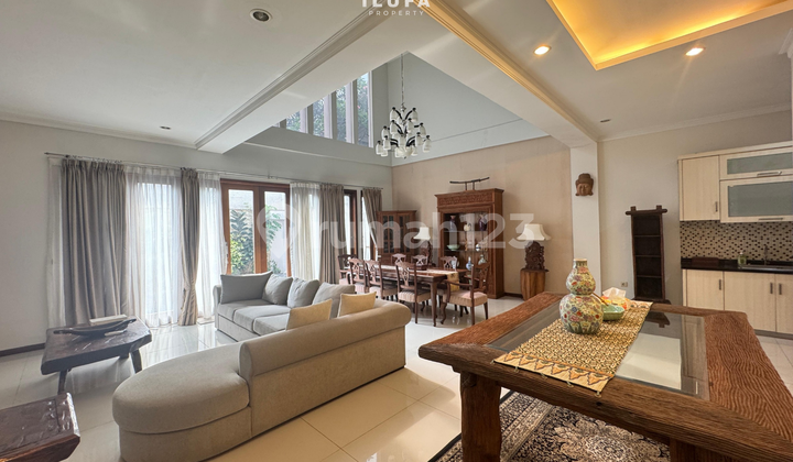 Disewakan Rumah Cantik Modern Furnished Area Cilandak