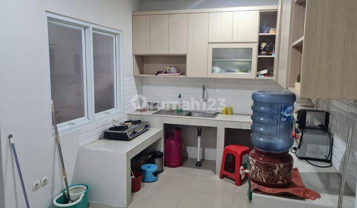 Rumah kantor bagus 2lt murah dekat dengan Mangga2 kota  2