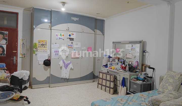 Rumah murah harga BU , mau cepat dijual bisa buat usaha lokasi strategis 2