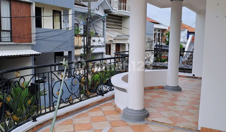 Disewakan.cepat Rumah Siap.huni 2 Lantai di Gading Griya Lestari