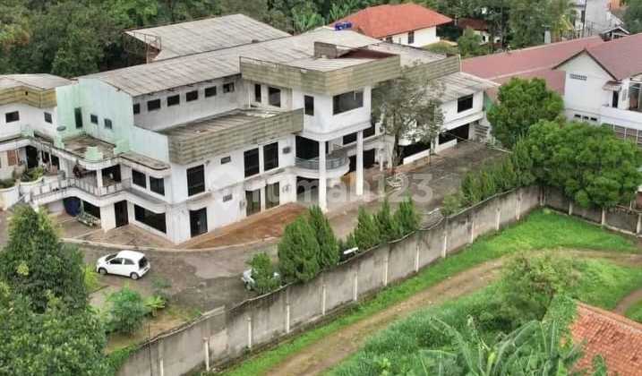 dijual murah gedung kantor  3 lantai dan tanah di daerah jakarta selatan 
