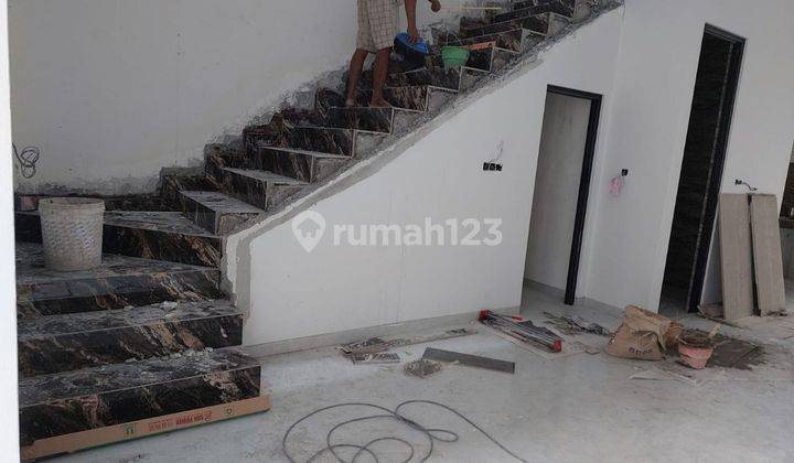 Jual Rumah Modern 2 Lantai di Sutorejo Utara Surabaya 2