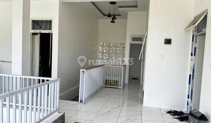 Rumah Bergaya Villa Dijual Murah di Green Valley Senggigi Lombok Barat 2