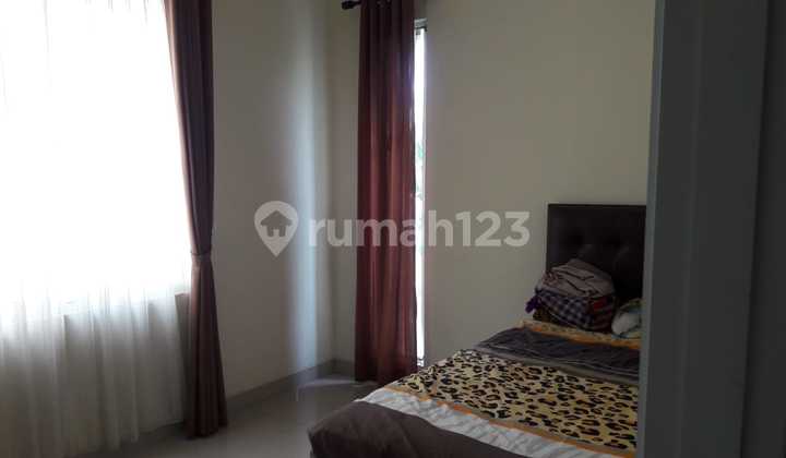 Dijual Cepat Rumah 2 lantai di Galaxy, Bekasi. 2