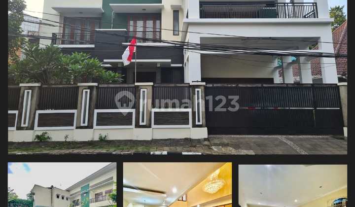Dijual Cepat Rumah Mewah Dikawasan Menteng, Jakarta  1