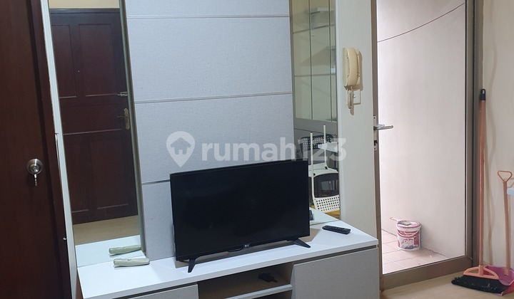 Disewakan 2 Bedroom Furnish Apartemen Medit 1 2