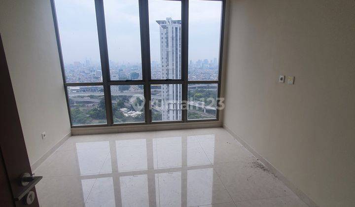 Disewakan 3+1 bedroom Condominium Taman Anggrek Residences 1