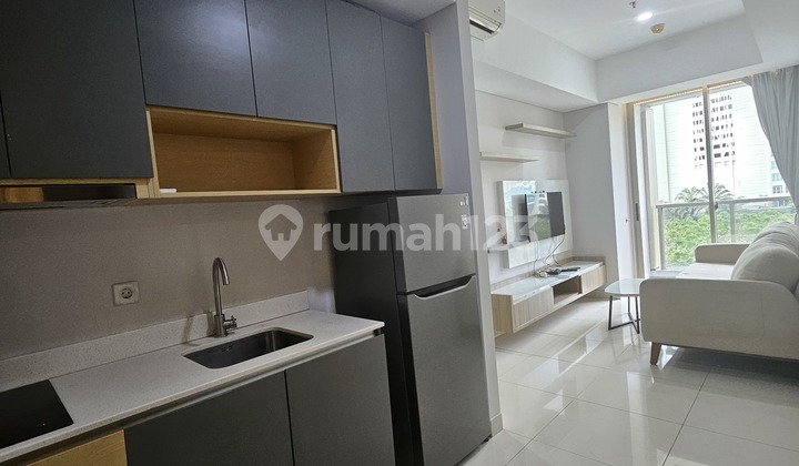 Disewakan 2 Bedroom Furnish Apartemen Taman Anggrek Residences Disewakan 2 Bedroom Furnish Apartemen Taman Anggrek Residences