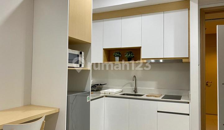 Dijual Cepat 1 Bedroom Furnish Apartemen Taman Anggrek Residences 2
