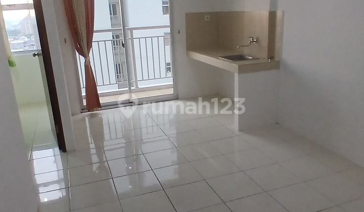 Disewakan 2 Bedroom Semifurnish Apartemen Mediterania Garden Residence 2