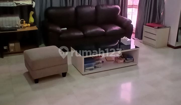 Disewakan 3+1 Bedroom Furnish Apartemen Royal Mediterania Garden Residence 2