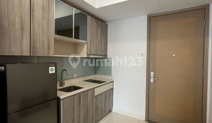 Disewakan 3 Bedroom Full Furnish Apartemen Taman Anggrek Residence