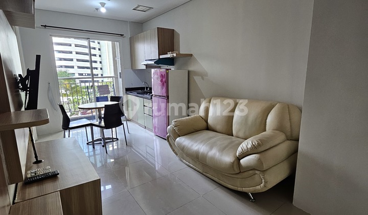 Disewakan 2 Bedroom Furnish Apartemen Madison Park