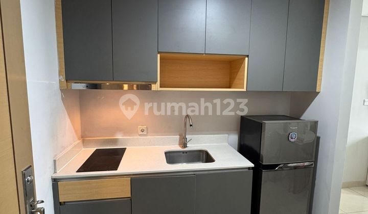 Disewakan 2 Bedroom Furnish Apartemen Taman Anggrek Residences