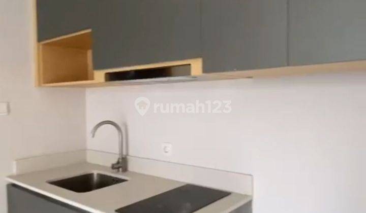 Disewakan 3 Bedroom Unit Khusus Apartemen Taman Anggrek Residences 2