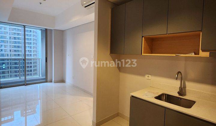 Disewakan 2 Bedroom Semifurnish Apartemen Taman Anggrek Residences 1